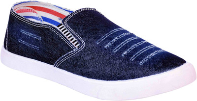 

JETTER Slip On Sneakers For Men(Blue