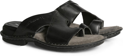 

Hush Puppies Men Black Casual