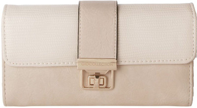 

Gio Collection Women Beige Artificial Leather Wallet(6 Card Slots)