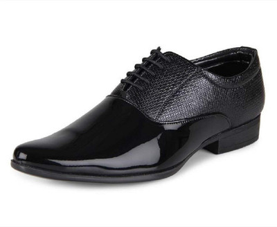 

KWIK FIT FORMAL SHOE Party Wear For Men(Black, Black1
