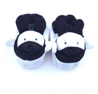 

LMN Child Care Booties(Toe to Heel Length - 12 cm White, Black), Black;white
