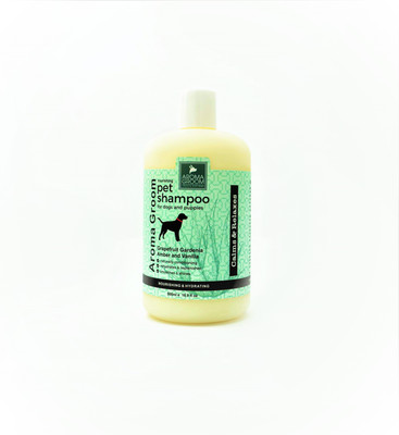 

Just Dogs Conditioning Grapefruit, Gardenia, Amber, Vanilla Dog Shampoo(500 ml)