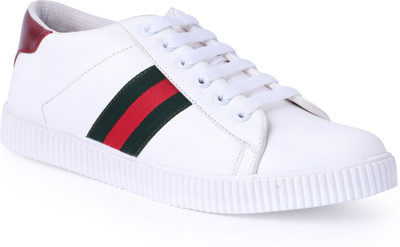 

CLOSHO White Casual Shoes Sneakers For Men(White