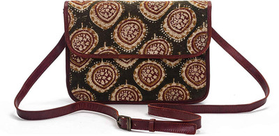 

Goatter Girls Casual Green Cotton, Genuine Leather Sling Bag