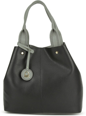 

United Colors of Benetton Shoulder Bag(Black)