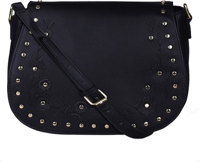 

BC BG Sling Bag(Black)