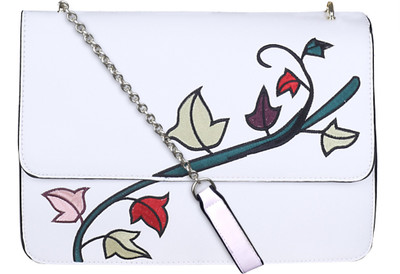 

BC BG Sling Bag(White)