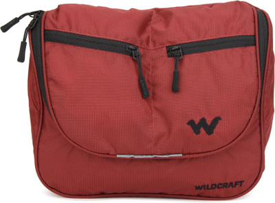 

Wildcraft Men Casual Red Polyester Sling Bag