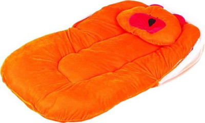 

yatin fab Velvet Bedding Set(Red)