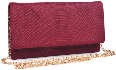 

Urban Expressions Casual Maroon Clutch