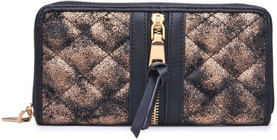 

Urban Expressions Casual Gold Clutch