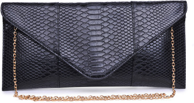 

Urban Expressions Casual Black Clutch
