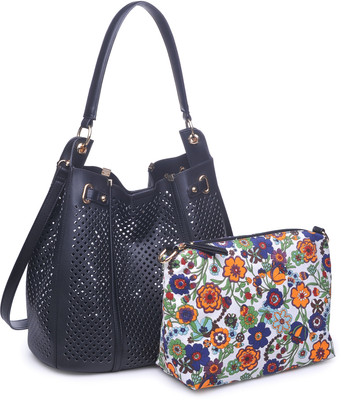 

Urban Expressions Hobo(Black)