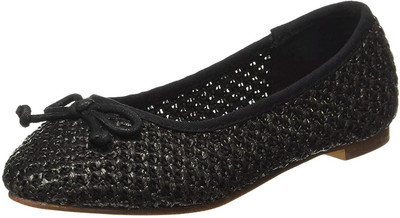 

United Colors of Benetton Girls Slip on Loafers(Pink