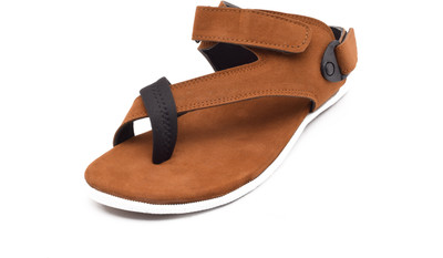 

Bunkeys Men Brown Sandals