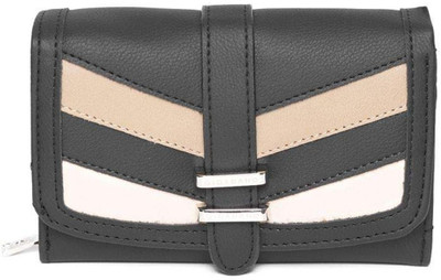 

Giordano Women Black Genuine Leather Wallet(4 Card Slots)