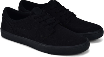 Nike SB PORTMORE II SOLAR CNVS Sneakers For Men(Black)