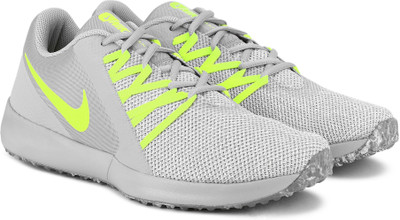 Nike VARSITY COMPETE TRAINER Walking Shoes For Men(Multicolor)