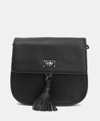 

Allen Solly Women Casual Black PU Sling Bag