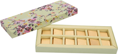 

Scrafts Festive Gifting Edible Gift Pack, of 12 Chocolates in Rectangle Paper Box Fudges(180 g)