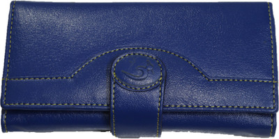 

Leatherbakkam Formal Blue Clutch