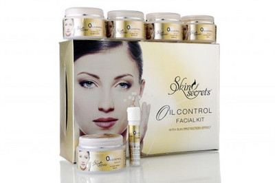 

Skin Secrets OIL CONTROL FACIAL KIT 310g 310 g(Set of 6)