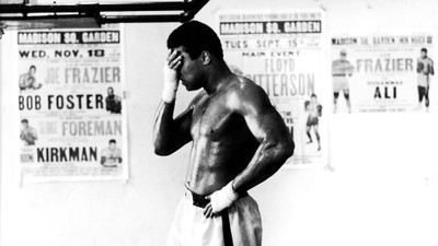 

KumkumArts Muhammad Ali Poster 12 x 18 Inch HD Quality Material Gloss Paper. Paper Print(18 inch X 12 inch, Rolled)