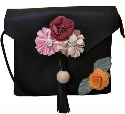

Amazeballs Women Evening/Party Multicolor Leatherette Sling Bag