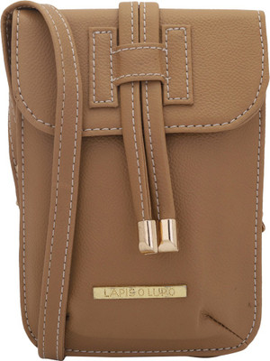 

LAPIS-O- LUPO Women Casual Beige Synthetic Leather Sling Bag