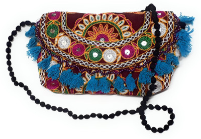 

Unique Fashion Women Evening/Party, Casual, Formal Maroon, Blue, Multicolor Velvet Sling Bag, Blue;maroon;multicolor