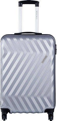 

Nasher Miles Lombard  Cabin Luggage -  inch(Silver