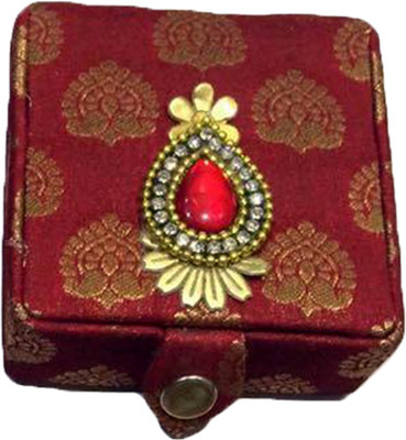 

Jay Maroon Brocade Jewelley Box Jewellery Vanity Box(Maroon)