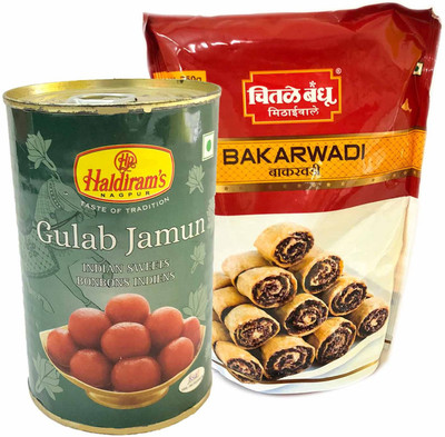 Mithai4all Diwali Gift Hamper of Gulab Jamun, Bakarwadi with Paper Bag Combo(1 Hamper)