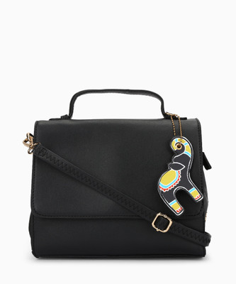 

Global Desi Sling Bag(Black)
