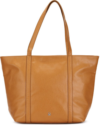 

United Colors of Benetton Tote(Brown)