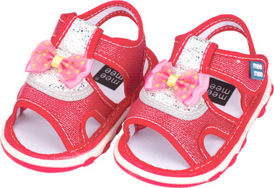 

MeeMee Girls Velcro Flats(Red