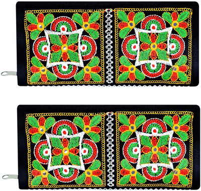 

Super Casual Multicolor Clutch