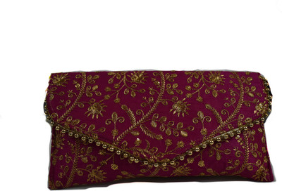 

HAPHAE Casual Pink Clutch