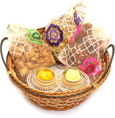 

Ghasitaram Gifts Healthy Hampers-Medium Cane Basket Basket with Almonds, Sugarfee Dates and Figs Bites and Roasted Namkeen Pouch with 2 T-Lites Combo(6)