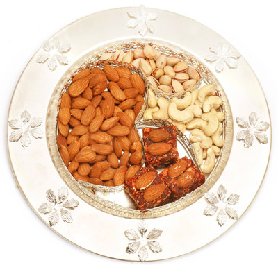 

Ghasitaram Gifts Healthy Hampers-Om Thali with almonds, pistachios, cashews and Sugarfree Dates Figs Bites Combo(5)
