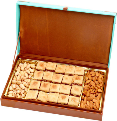 

Ghasitaram Gifts Green Wooden Hamper box with Baked Anjeer Bites , Almonds and Pistachios Combo(4)