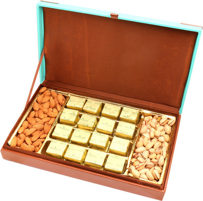 

Ghasitaram Gifts Green Wooden Hamper box with Mewa Bites, Almonds and Pistachios Combo(4)