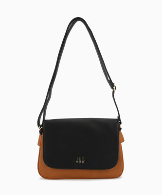 

AND Sling Bag(Tan, Black), Black;tan