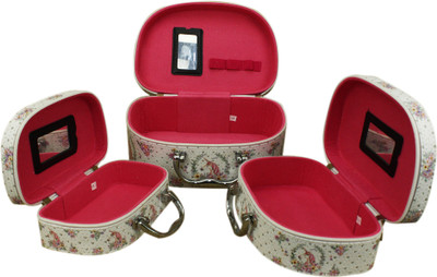 

AVMART Set of Three White Horse Cosmetic, Makeup, Jewellery, Storage Travel Organizer Vanity Box, Gift, Home Decor, Utility Box (L-25x18, M-23x15, S-20x12) Makeup box, Jewellery box, Cosmetic Vanity Box(White)