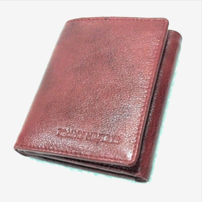 

tommy hilfigher Men Brown Genuine Leather Wallet(5 Card Slots)