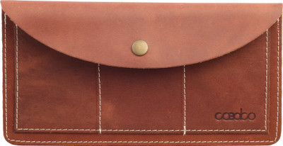

cobolco Casual Tan Clutch