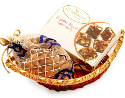 

Ghasitaram Gifts Healthy Hampers-Boat Basket with Sugarfree Mix and Almonds Pouch Combo(3)