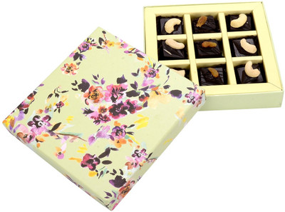 

Scrafts Festive Gift Square Paper Box for Edible Gift Pack Fudges(135 g)