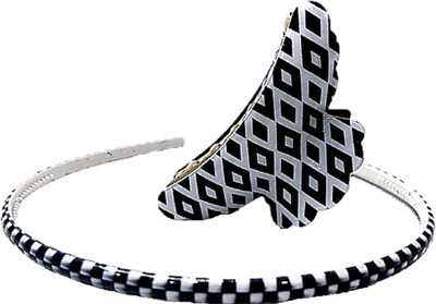 

Proplady Formal Black Collection Hair Clip & Hairband Combo (2 Piece Set, L-Size) for Girls & Women| Hair Accessories|Designer Hair Clip, Hair Claw, Bun Clip, Banana Clip, Back Pin, Hair Accessory Set(Black, White)