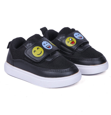 

FEETWELL Boys Velcro Sneakers(Black